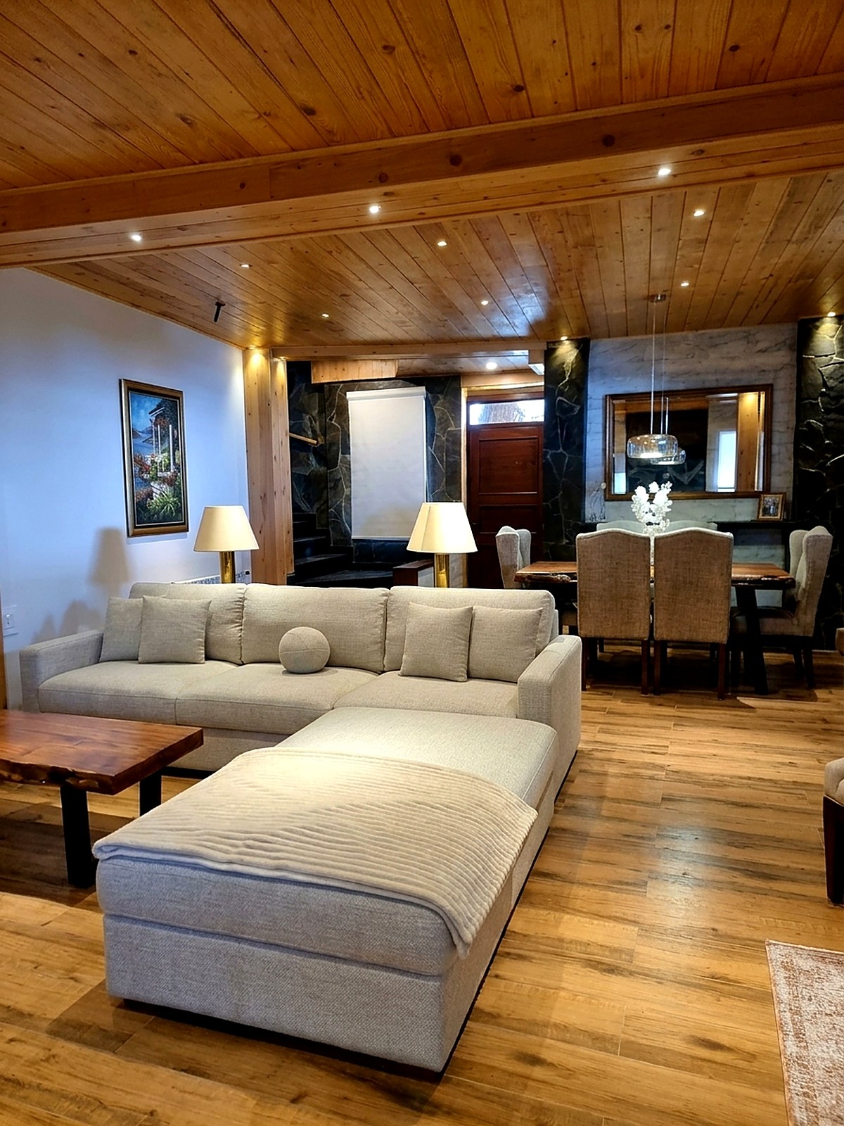 Spacious chalet living room at Serenity Hilltop Homes
